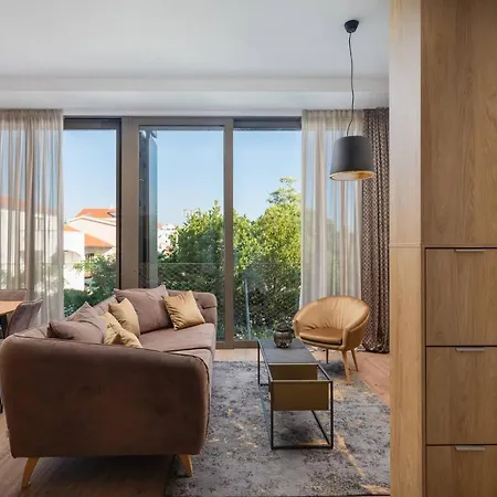 Daire Dedaj - Tina *