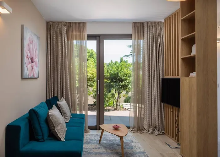 Apartament Dedaj - Tina *