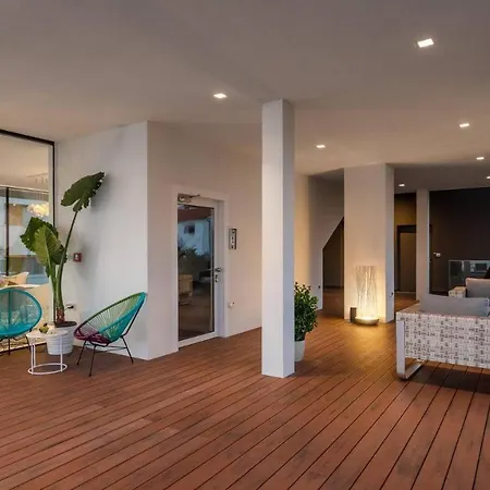 Dedaj - Tina Apartman