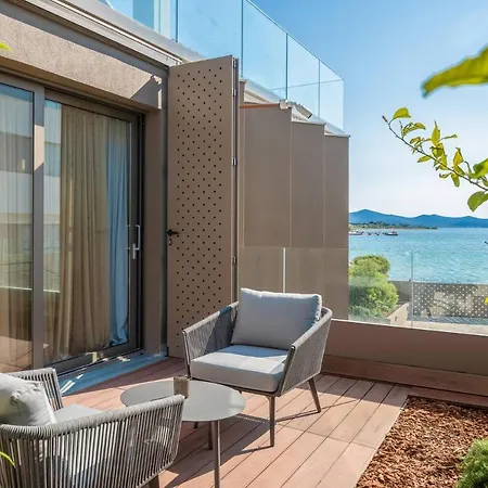 Dedaj - Tina Apartman Zára