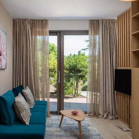 Apartman Dedaj - Tina *