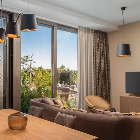 Dedaj - Tina Apartman Zára
