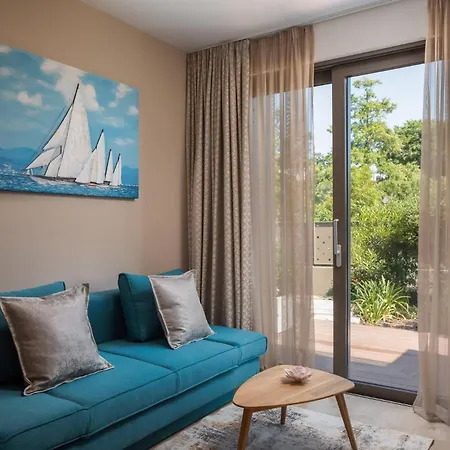 Dedaj - Tina Apartman *