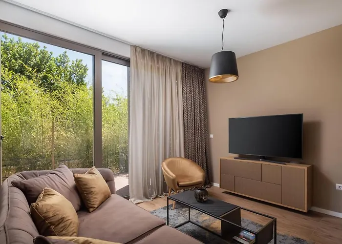 Dedaj - Tina Lägenhet